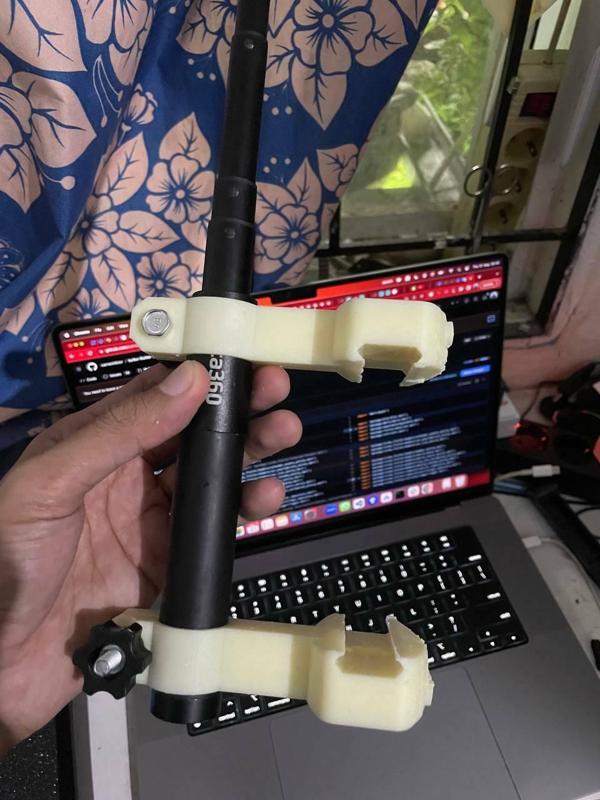 Insta360 Monopod Holder for Gel Blaster Gun with Rails.