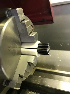 Spindle Stop 28mm / Makerbeam Fixture