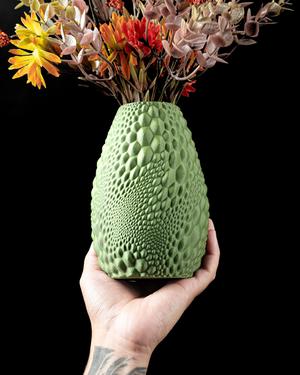 Gato Flower Vase by MODERN MACHINE