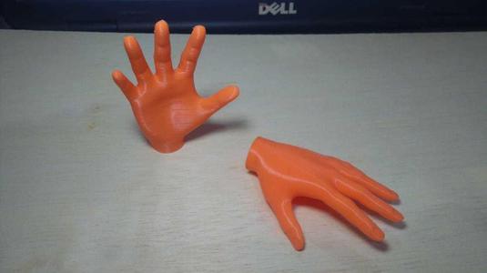 Small hands and legs for fingers