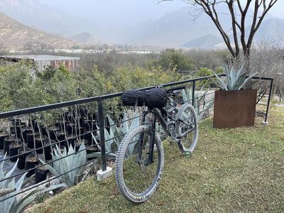 Bikepacking handlebar bag straps