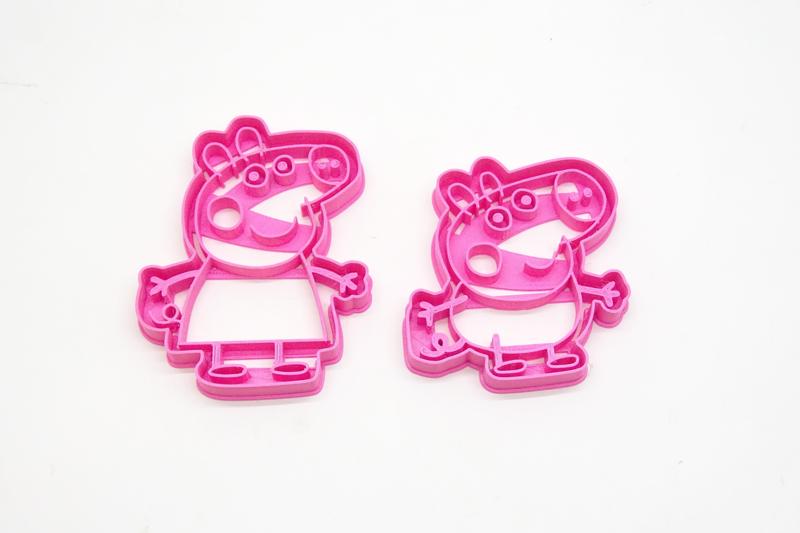 peppa pig x2 george cookie cutter cookie cutting biscuits