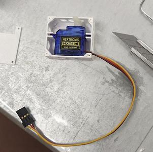 Servo Mounting box - 5 Gram Hextronik or TowerPro