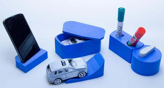 Things design with MixFab: phone dock and desktop organizer