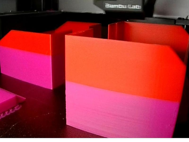 Commander Deck case with belt clip