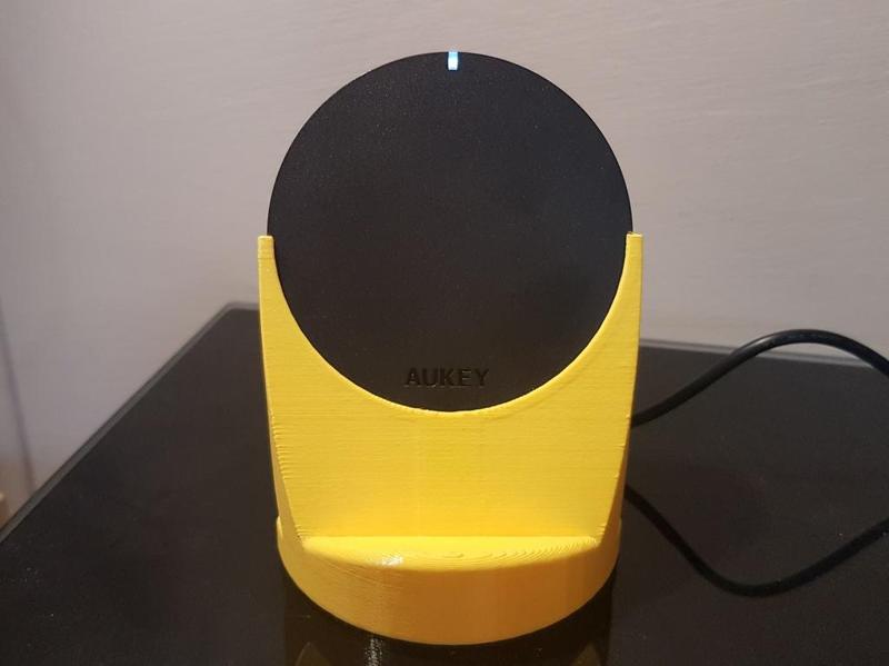 Stand for Aukey LC-C2 Qi wireless charger for Samsung S7/S7 Edge