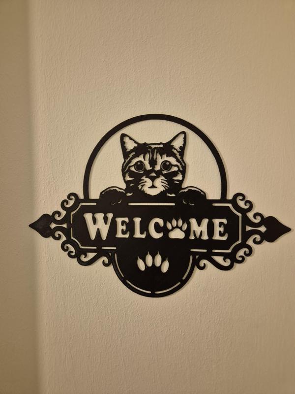 Welcome Sign with Cat – Cozy Line Art Design