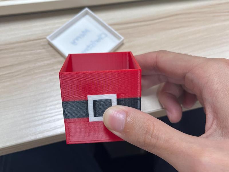 Christmas gift box（57x57x57mm）