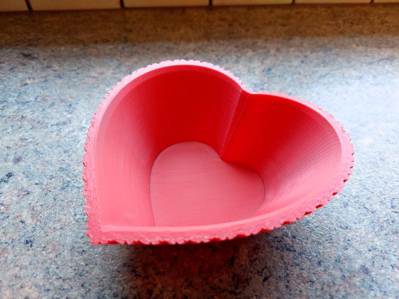 Bowl of Love (crochet pattern)