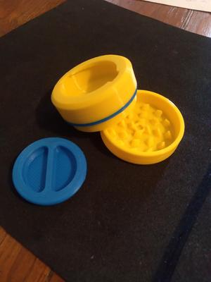 CANNABIS GRINDER