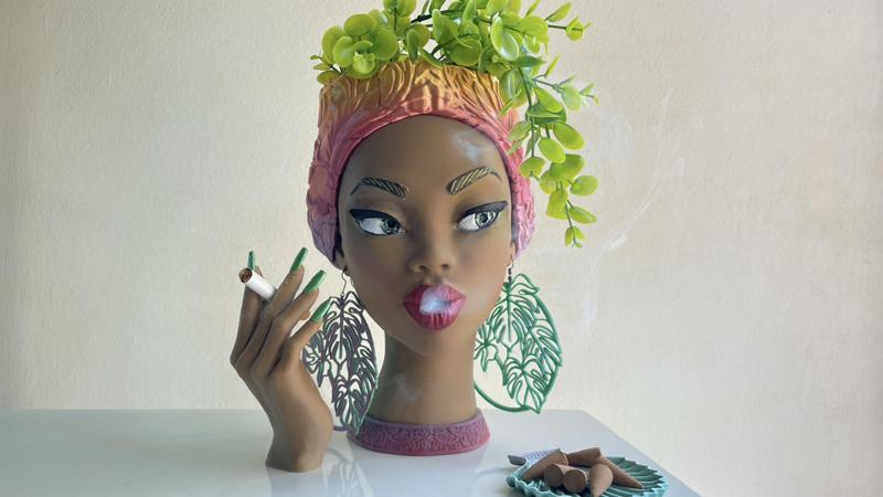 AFRO QUEEN VASE/INCENSE HOLDER/PLANTER
