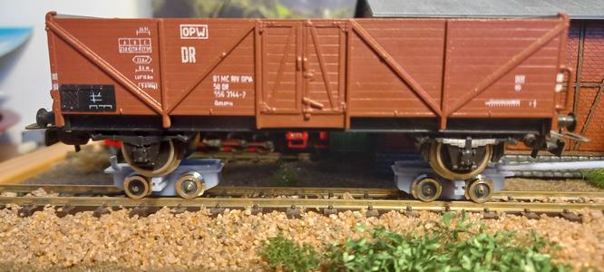 H0e / OO-9 simple rollbock (transport trailer)