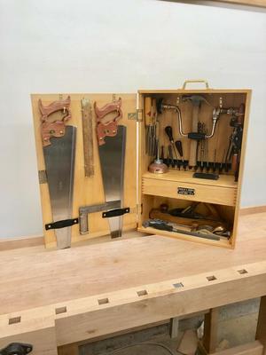 Sloyd Cabinet Bit Holder