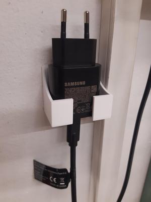 Easy adapter holder