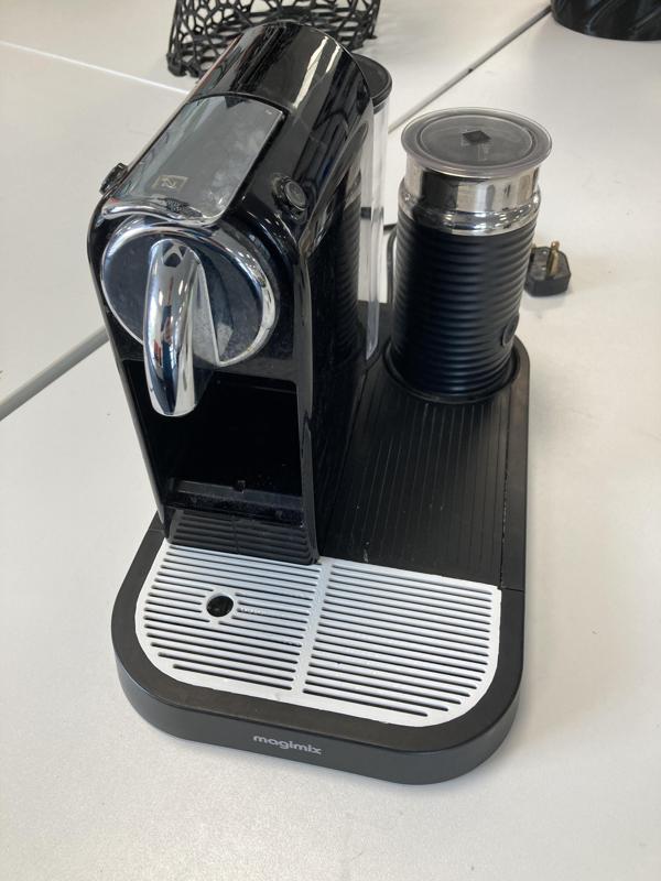 Magimix Citiz with Milk Drip Tray Grid