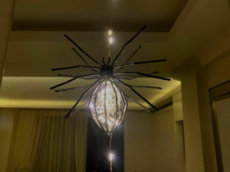 SPIDER LIGHTING WALL DECORATION