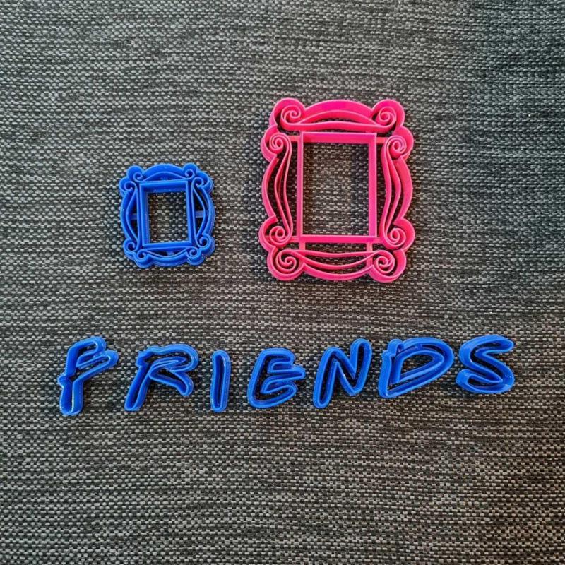 friends cutter set