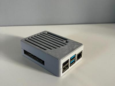 Raspberry Pi 4 Model B Enclosure