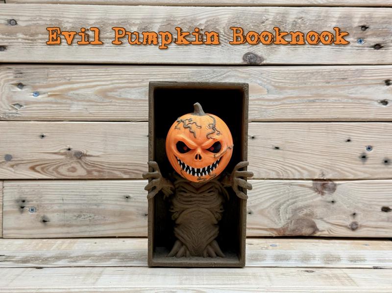 Pumpkin Booknook 