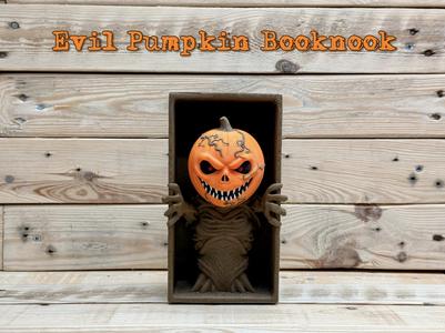 Pumpkin Booknook 