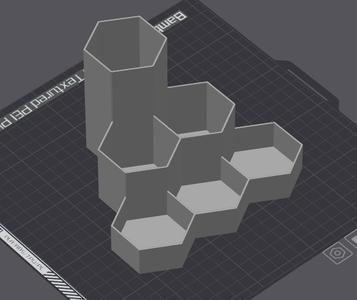 Honeycomb organiser