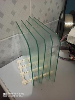 Glass Plate Stand