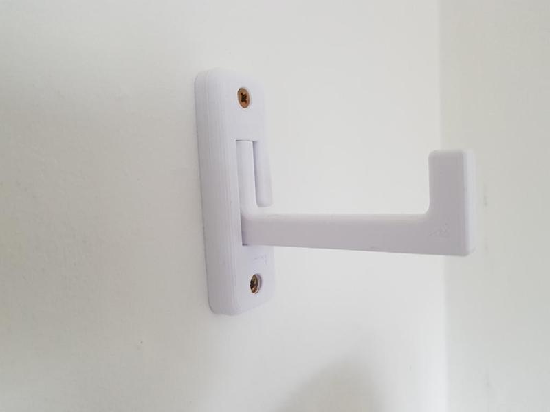 Folding wall hook 