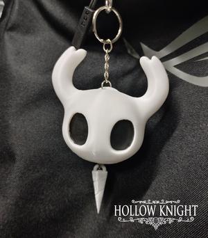Hollow knight with Weapon - Keychan