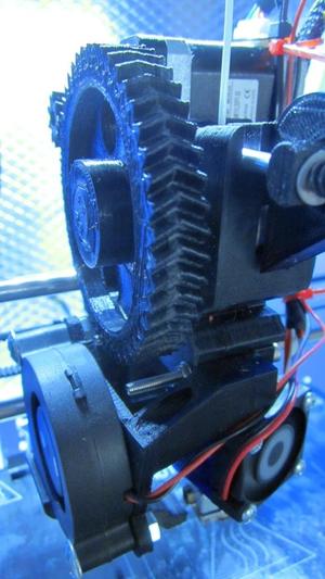 CharlStruder - fan shroud for 50x50 blower fan