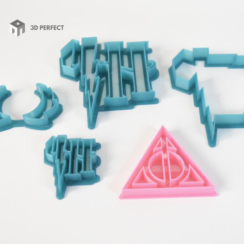 Harry Potter + Deathly Hallow Cookie Cutter 7 pieces!