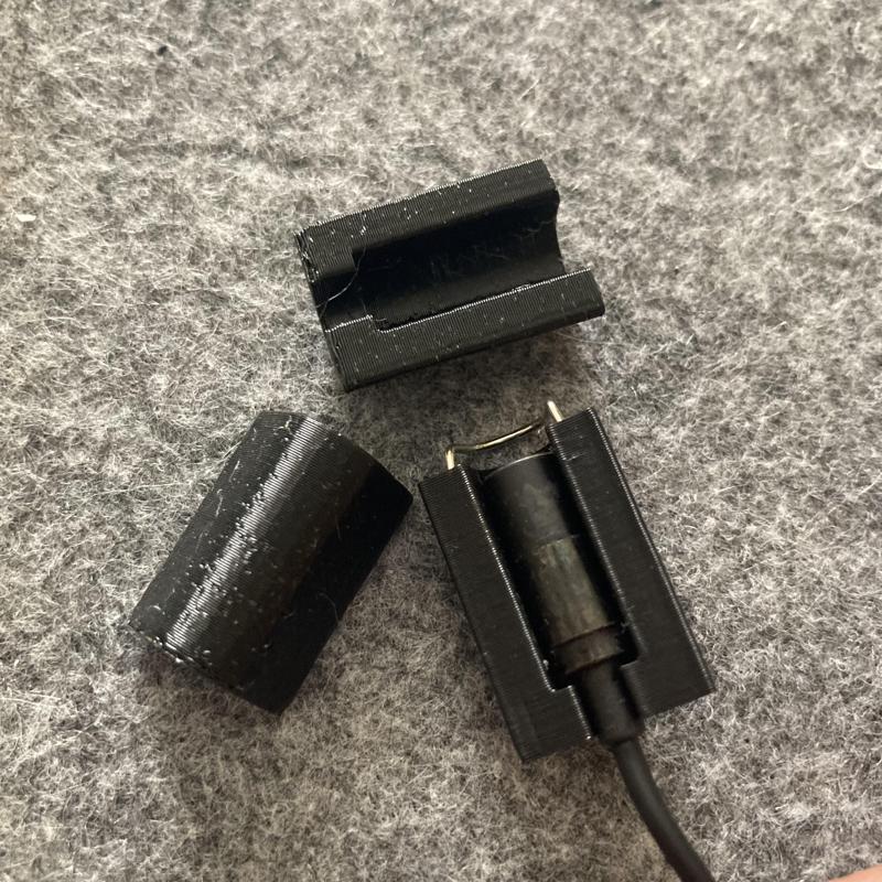 Sennheiser ME2 Lapel Mic Concealer