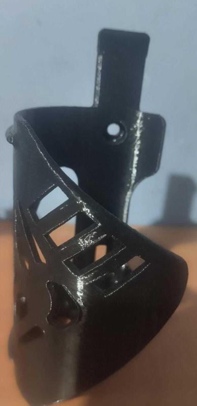 Bottle holder, bottle holder, bottle holder, side extraction bottle holder