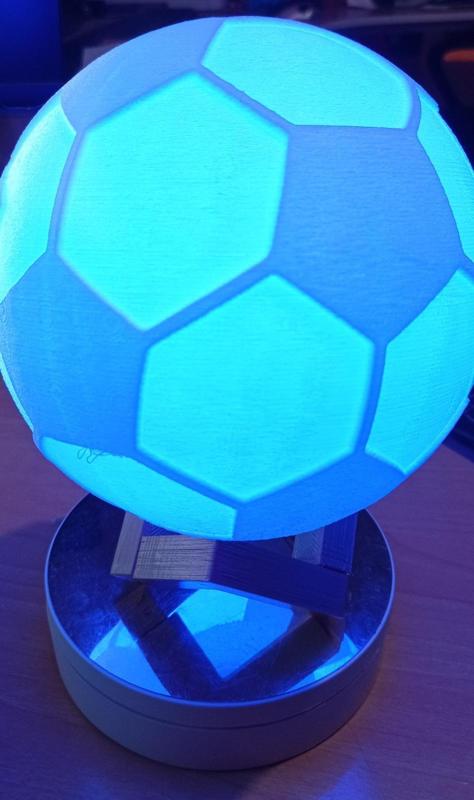 20 Lamps Footballs from all the Premiere Leagues