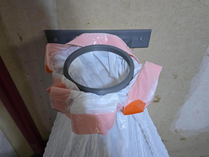 can recycling bag holder 