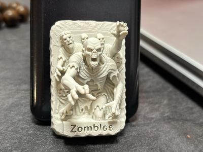 DnD plates: Zombies Horde