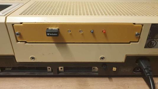 SHARP MZ-800 UniCMT rear installation