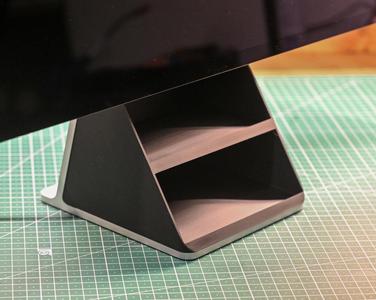 Apple Studio Display Storage