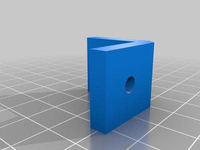 Simple mount bracket for a shelf 