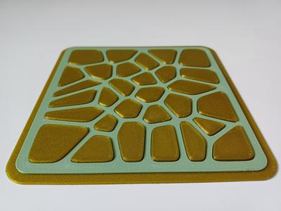 Coaster Assembly With Voronoi Pattern