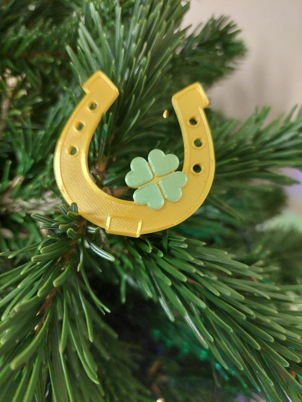 Podkova pro štěstí - horseshoe for luck