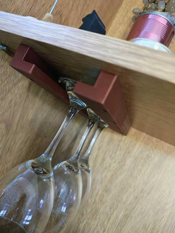 Soporte para copas / Cup holder