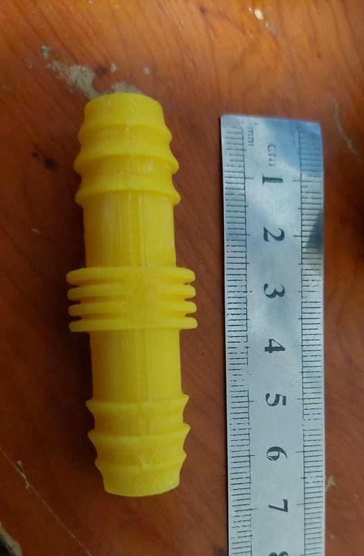 Barbed repair fitting for irrigation pipe (16mm)