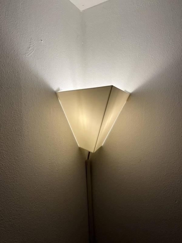 Corner Wall Sconce