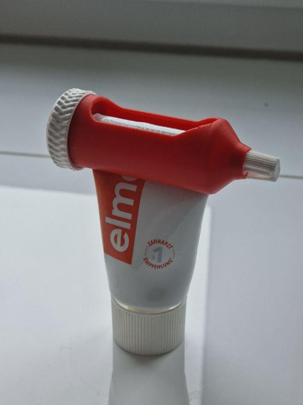 Ratcheted Toothpaste Tube Squeezer for smaller Tubes #Adjustable Size