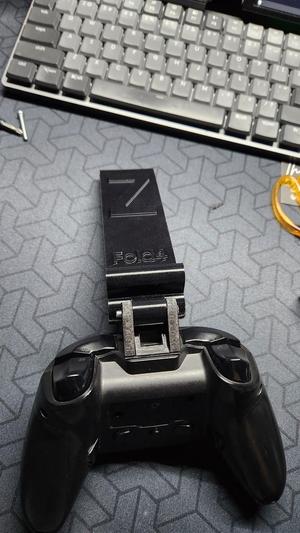 Flydigi mount - Samsung Galaxy Z Fold 4