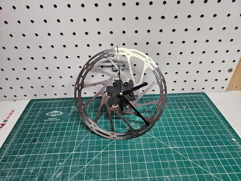 Bike rotor clock