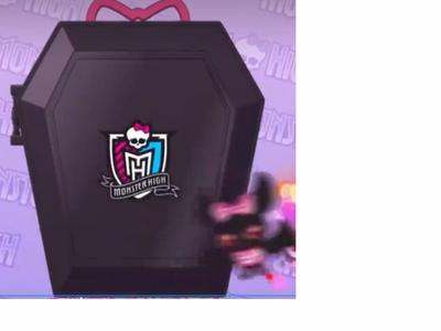 Monster High wardrobe 