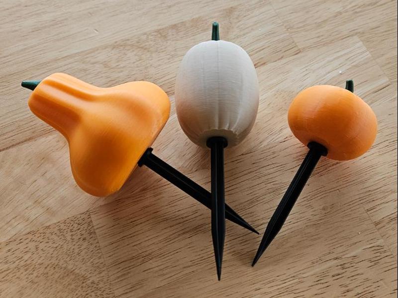 3 Plug-in Pumpkins – Decor for Flower Boxes