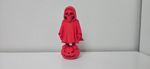 Halloween Ghost – The Classic Reaper