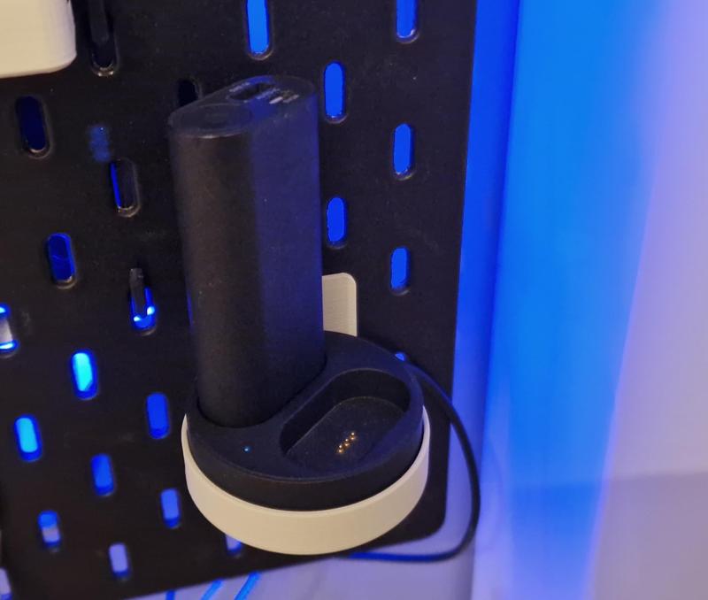 ClasOhlson Powerbank holder (an 'Ikea Skadis Charger wall' module)